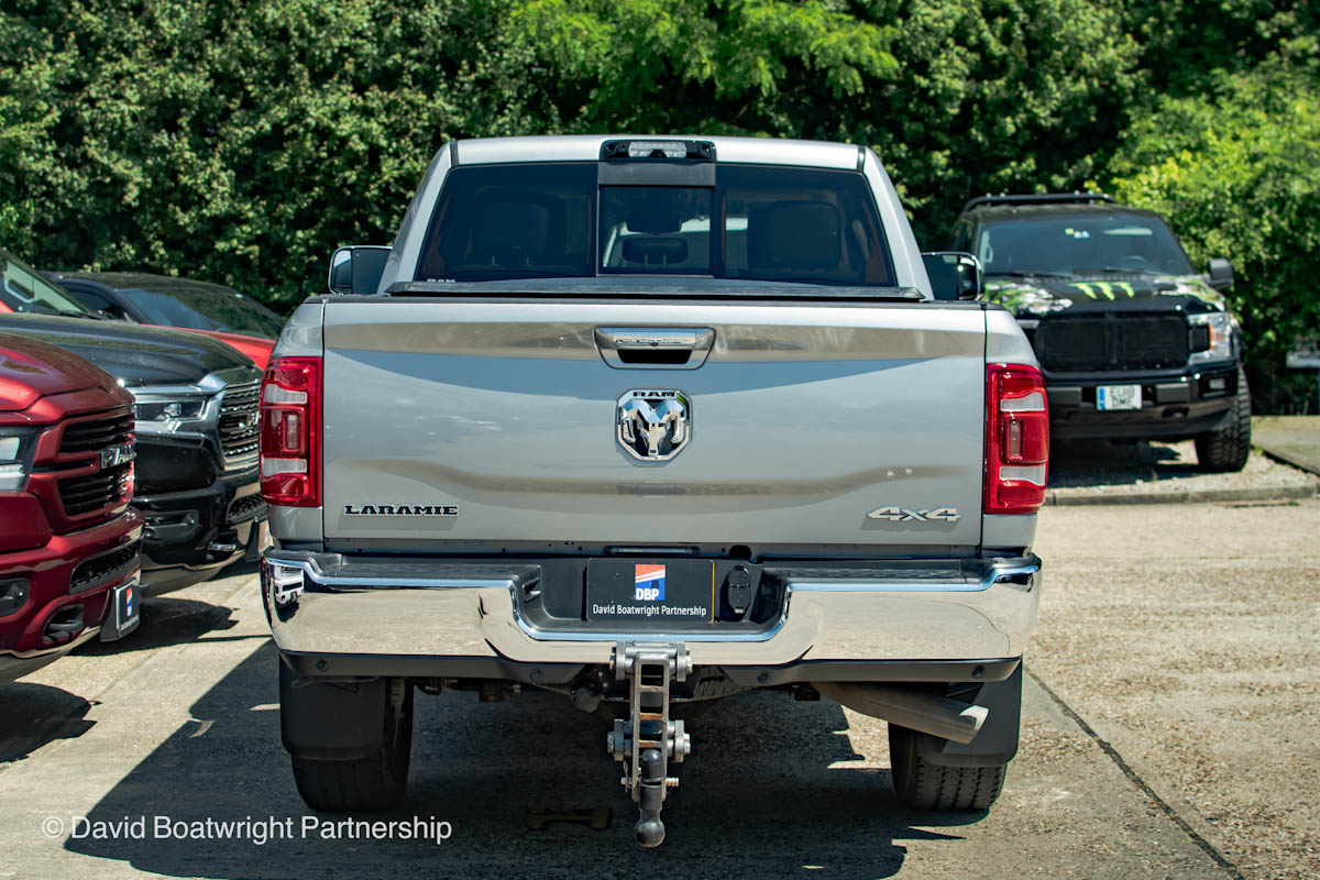 RAM 2500 4x4 - Cummins - Rear